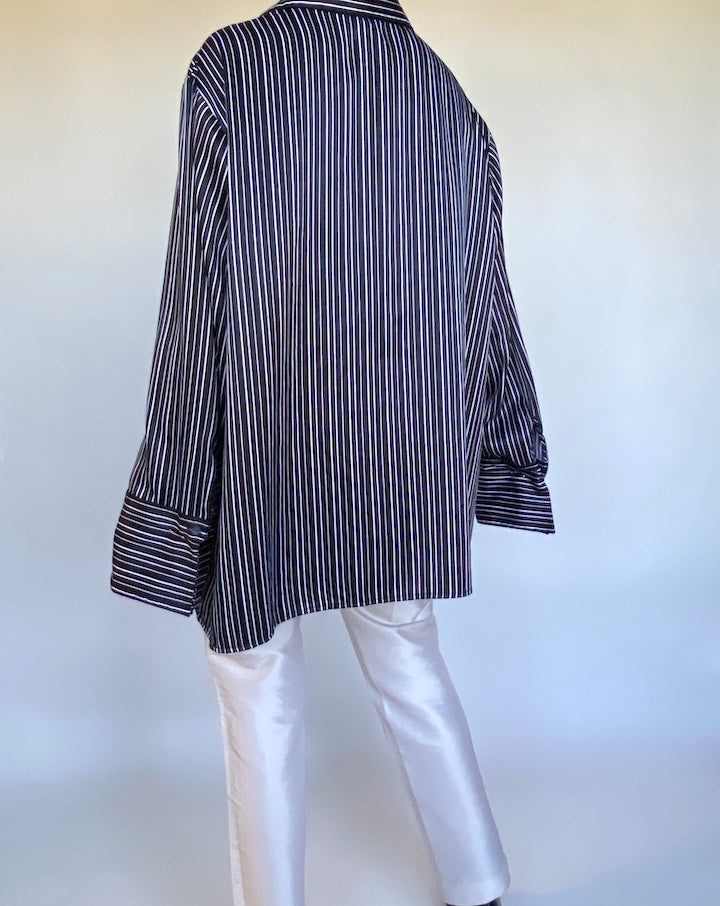 VINTAGE OVERSIZED BLACK AND WHITE BLOUSE 505-2