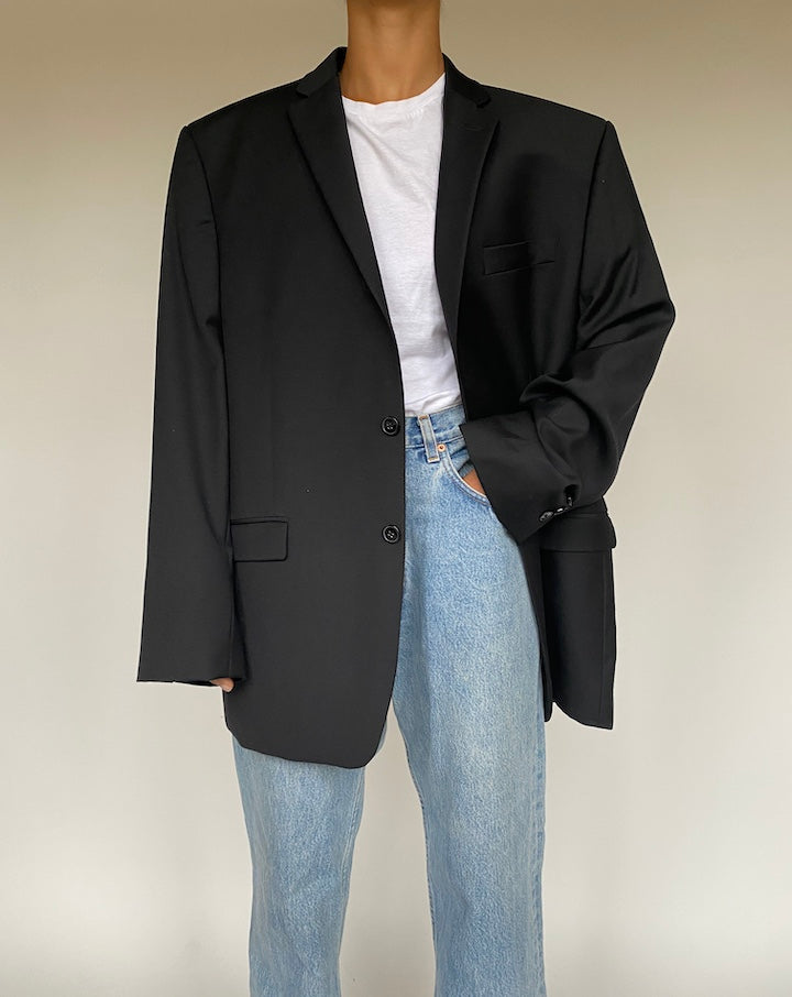 VINTAGE OVERSIZED BLACK CALVIN KLEIN BLAZER 1220-6