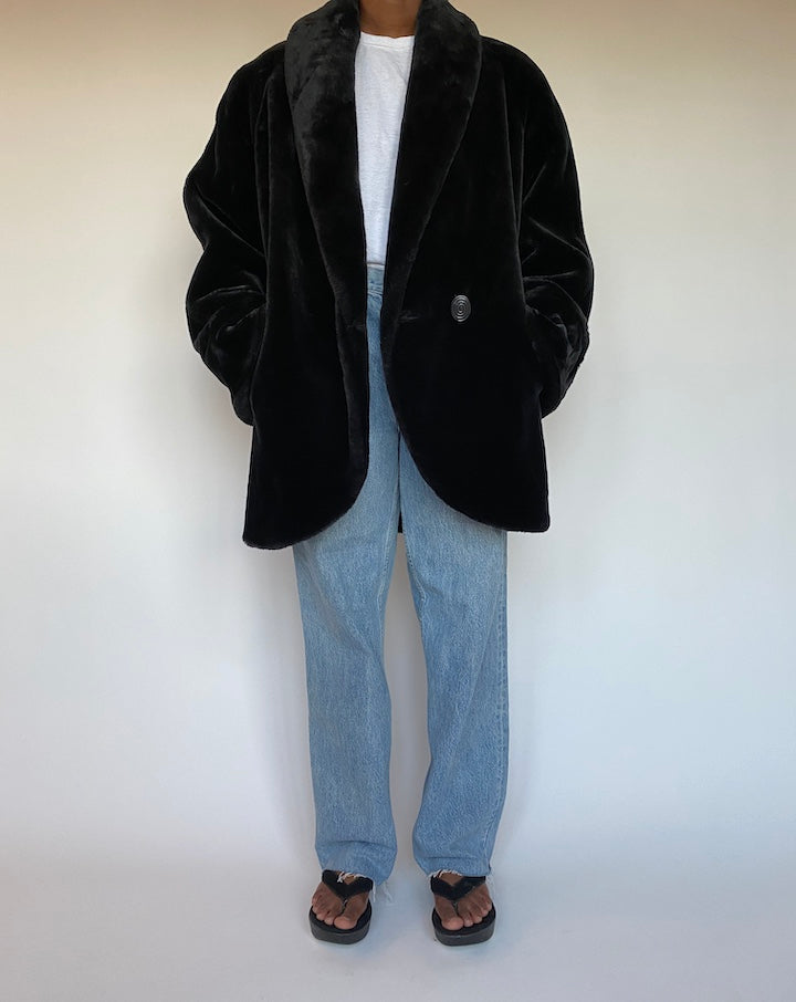 VINTAGE OVERSIZED BLACK FAUX FUR COAT 1282