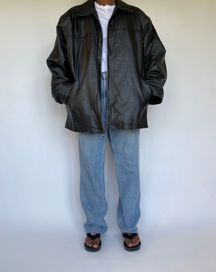 VINTAGE OVERSIZED BLACK LEATHER JACKET 1152