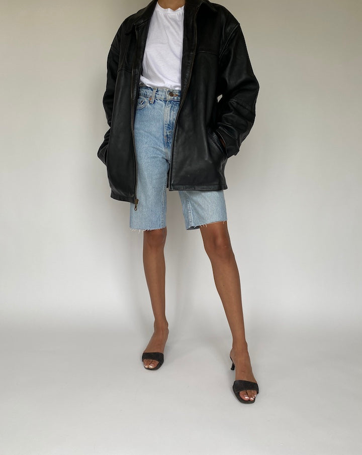 VINTAGE OVERSIZED BLACK LEATHER JACKET 826