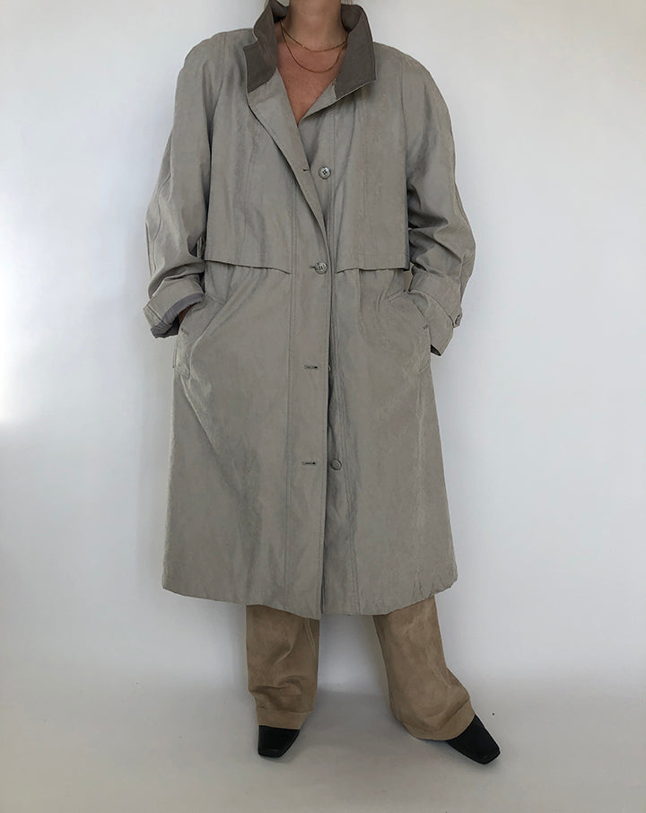 VINTAGE OVERSIZED GREY COAT 284