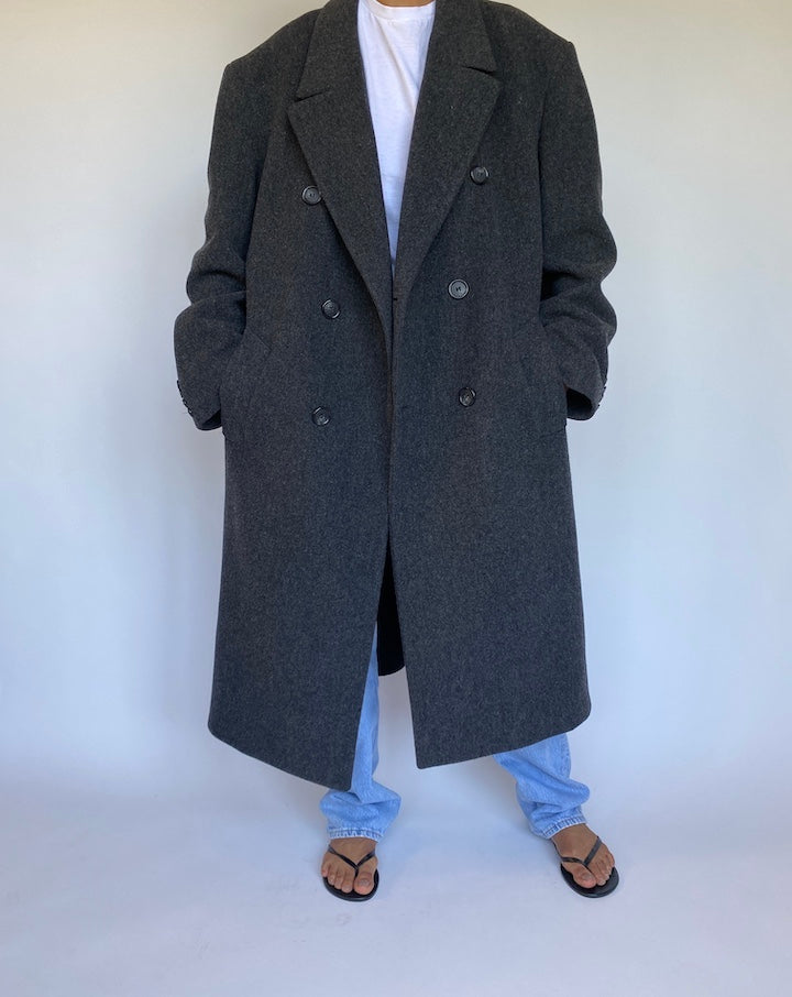 VINTAGE OVERSIZED GREY COAT