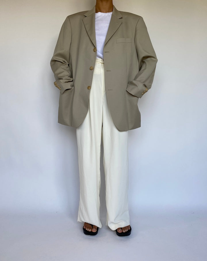 VINTAGE OVERSIZED HUGO BOSS BLAZER 1086