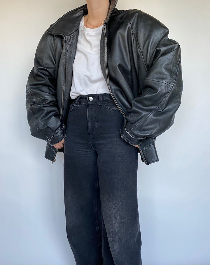 VINTAGE OVERSIZED LEATHER JACKET 472
