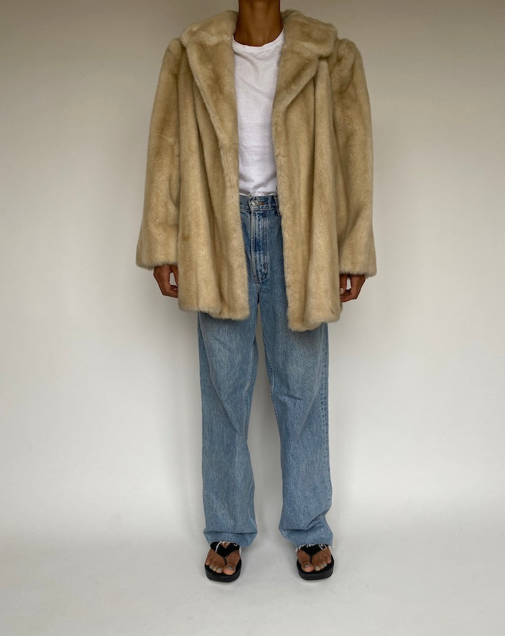 VINTAGE OVERSIZED LIGHT BEIGE FAUX FUR JACKET 1230-8