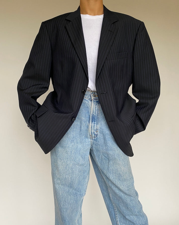 VINTAGE OVERSIZED NAVY STRIPED BLAZER 1019