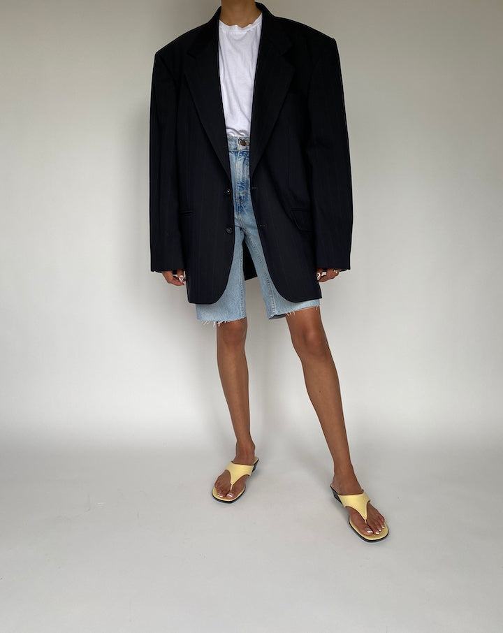 VINTAGE OVERSIZED PINSTRIPED BLAZER 836