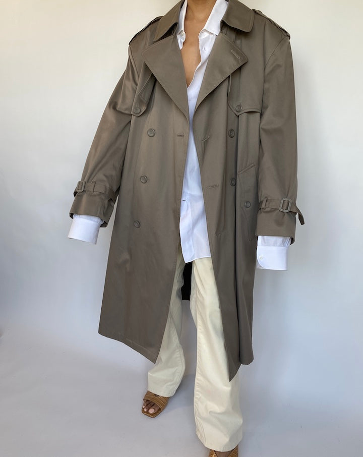 VINTAGE OVERSIZED TRENCH 620-4
