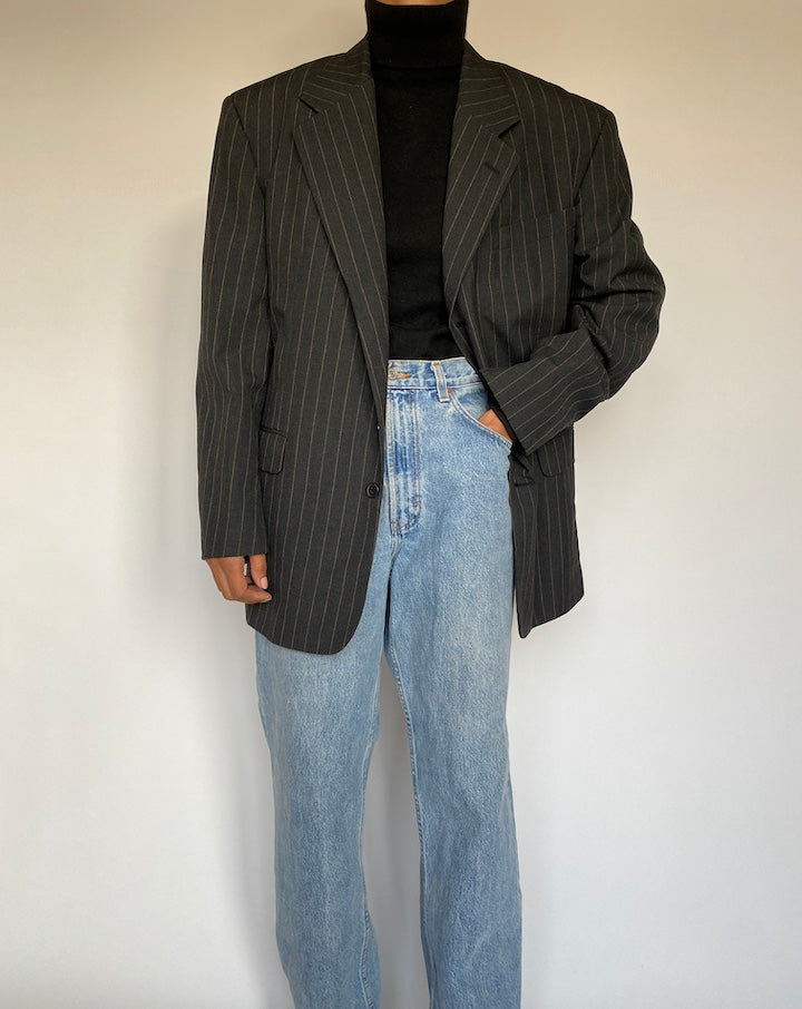 VINTAGE PINSTRIPED BLAZER 1392-3
