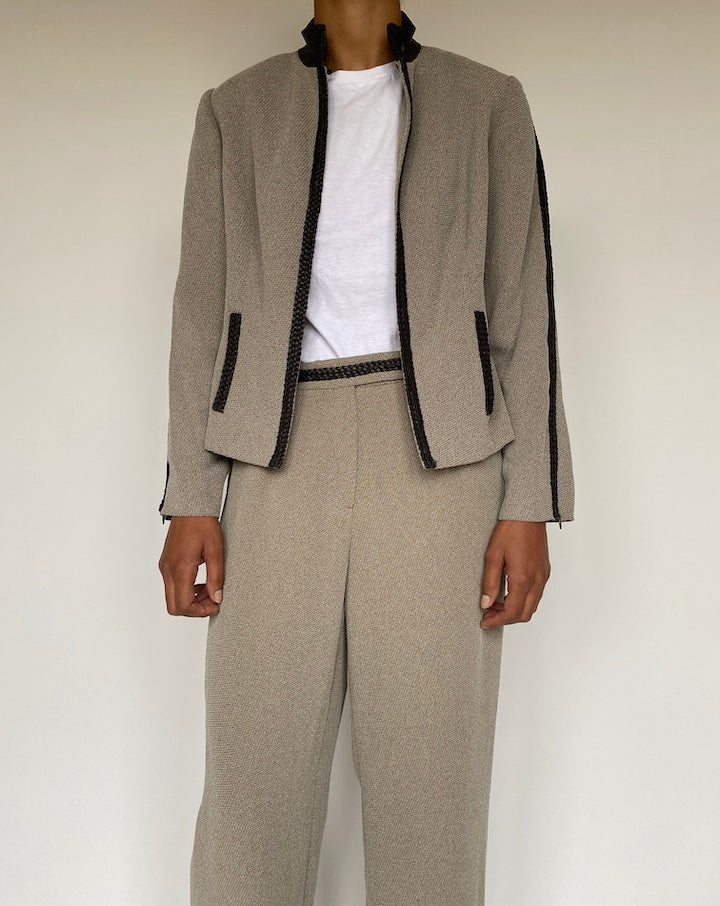 VINTAGE SUIT IN BROWN 659-2