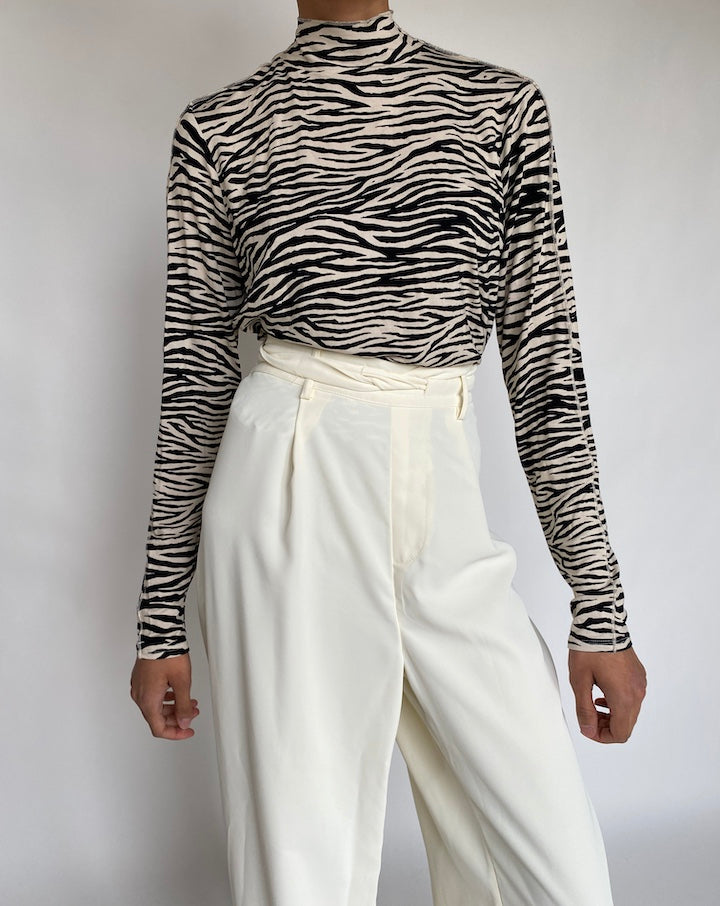 VINTAGE TIGHT ANIMAL PRINTED TURTLENECK TOP 652-5