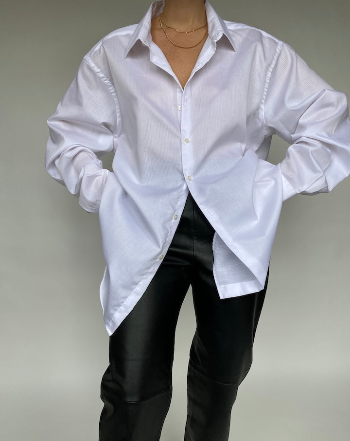 VINTAGE WHITE BUTTON DOWN OVERSIZED SHIRT 470-2