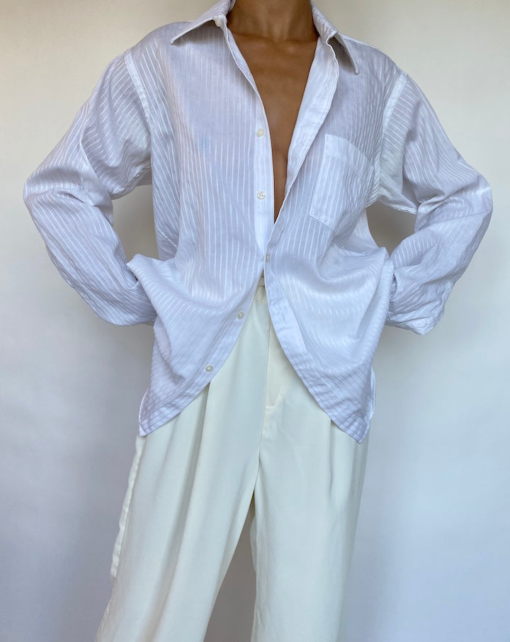 VINTAGE WHITE BUTTON DOWN SHIRT 677