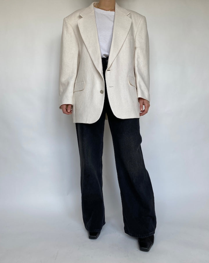 VINTAGE WHITE OVERSIZED BLAZER 457