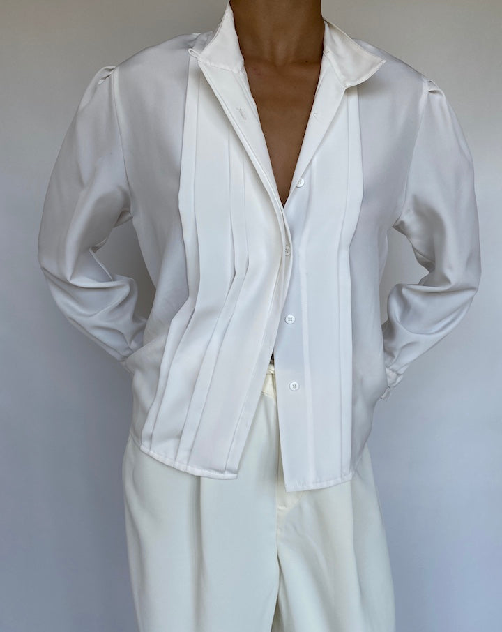 VINTAGE WHITE PLEATED BLOUSE 320-2