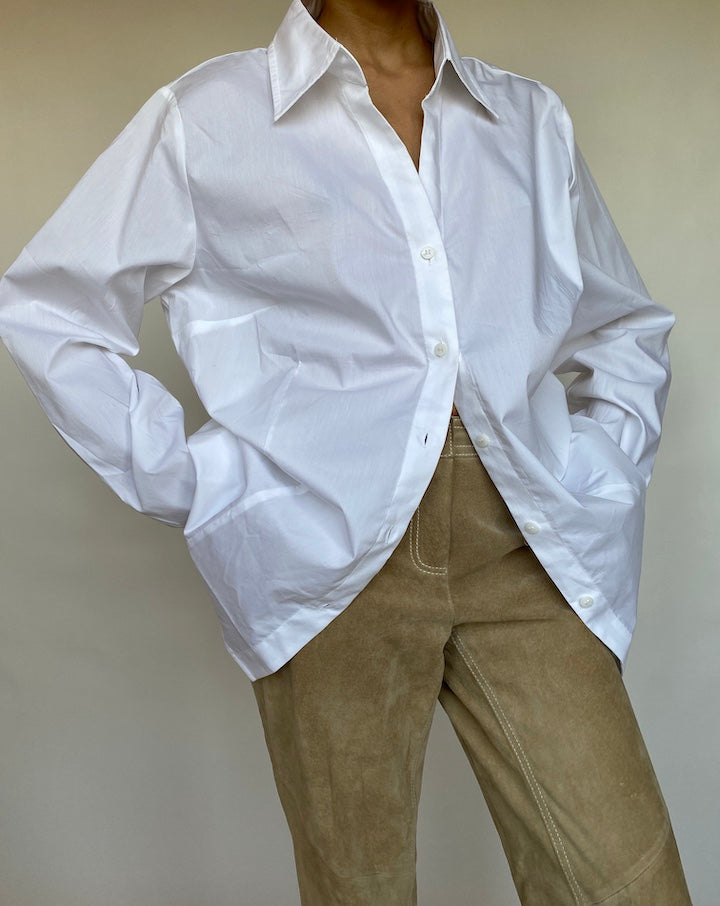 VINTAGE WHITE SLIGHTLY OVERSIZED SHIRT 592