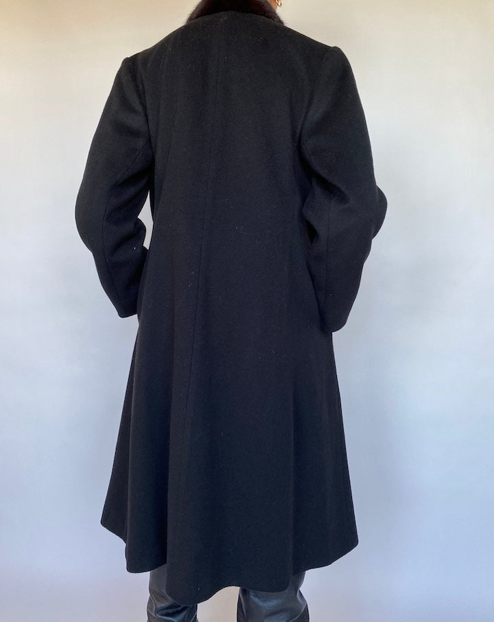 VINTAGE WOOL COAT WITH FUR COLLAR 561-2