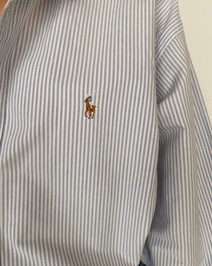 Vintage White and Blue Ralph Lauren Shirt 5266