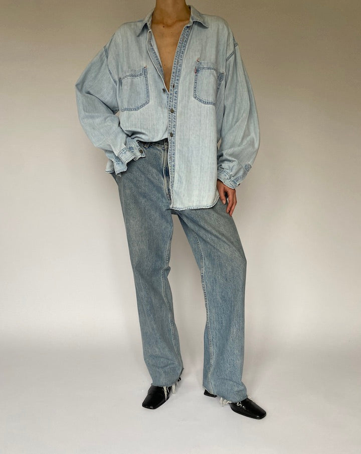 Vintage Oversized Denim Levis Shirt 5316