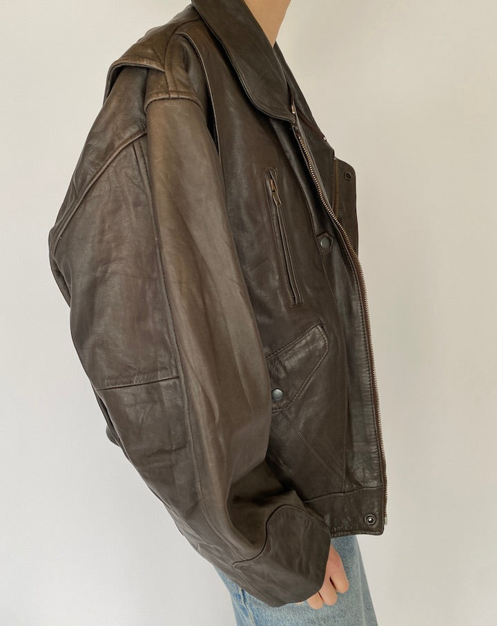 Vintage oversized leather jacket in dark brown 5413