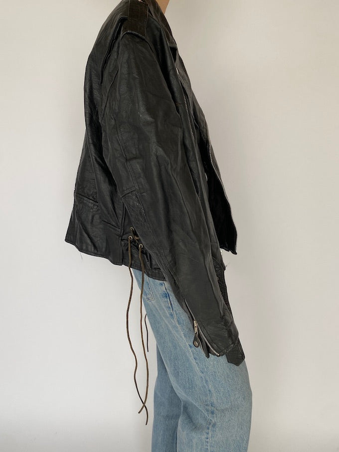 Vintage oversized biker jacket in black 5357