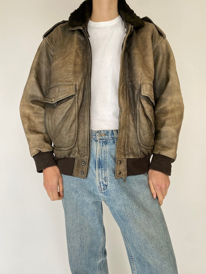 Vintage distressed leather jacket 5346