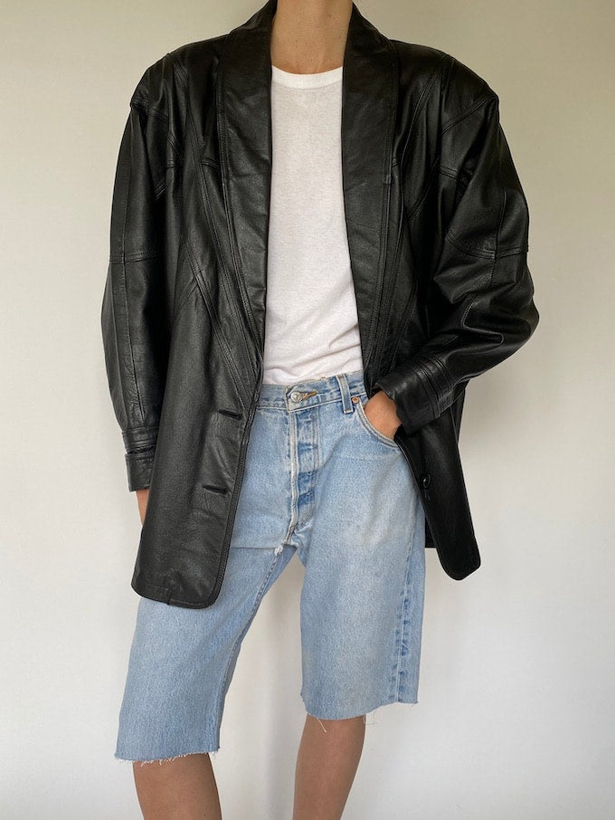 Vintage black leather jacket 4846