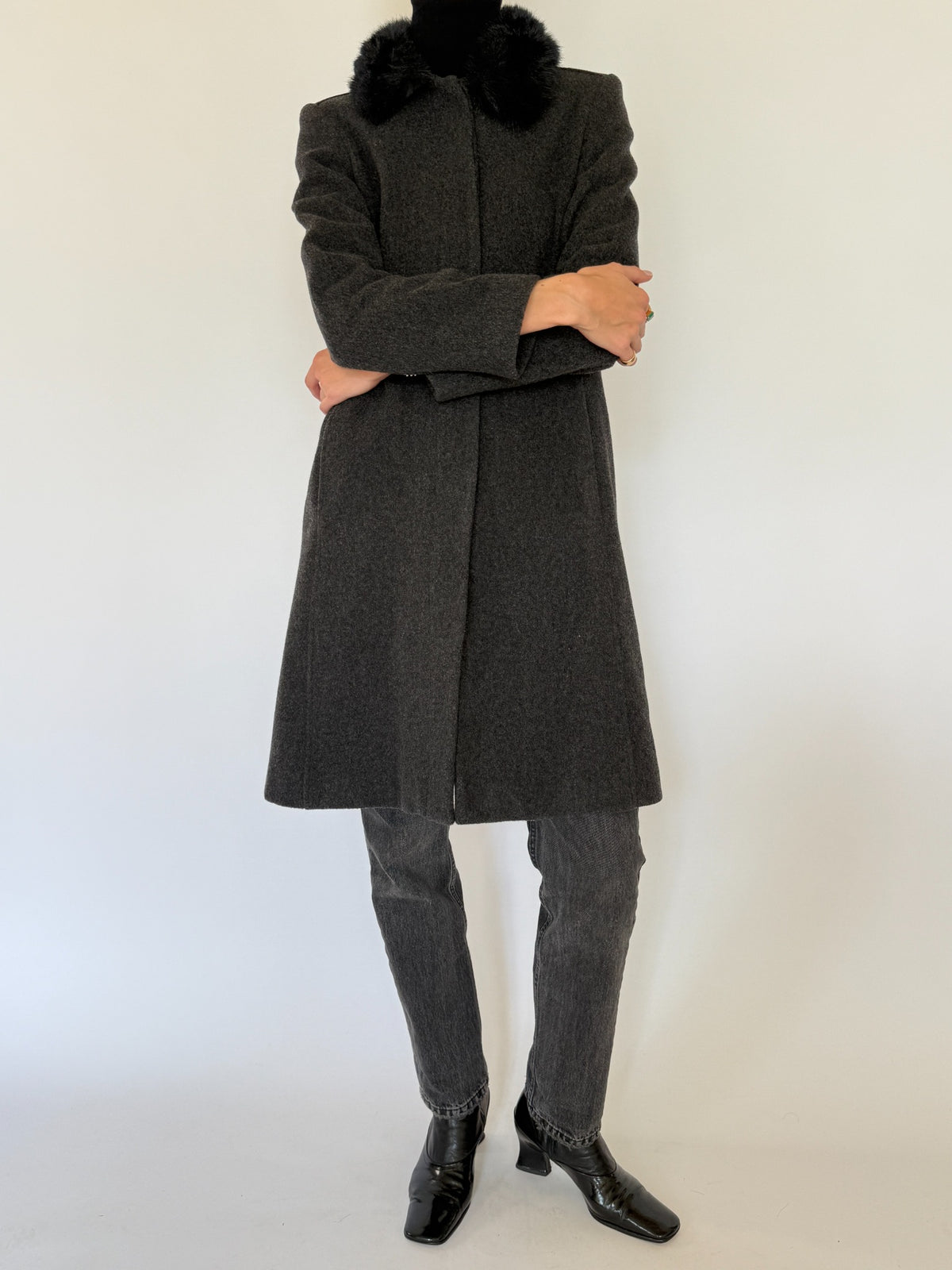 Vintage charcoal gray wool coat black faux fur collar view 1