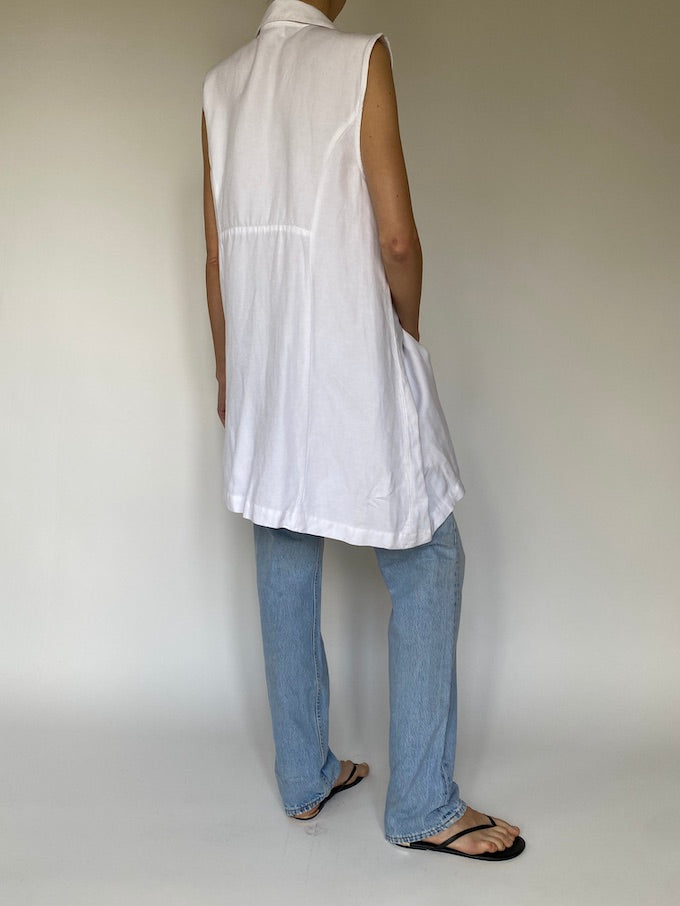 Vintage long white vest 3907
