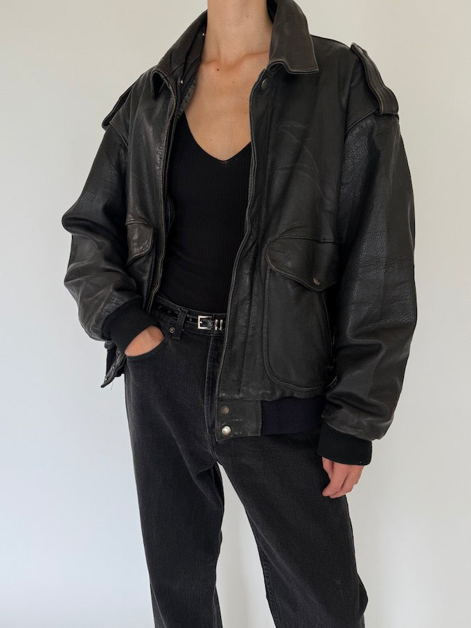 Vintage Leather jacket in Black 5435