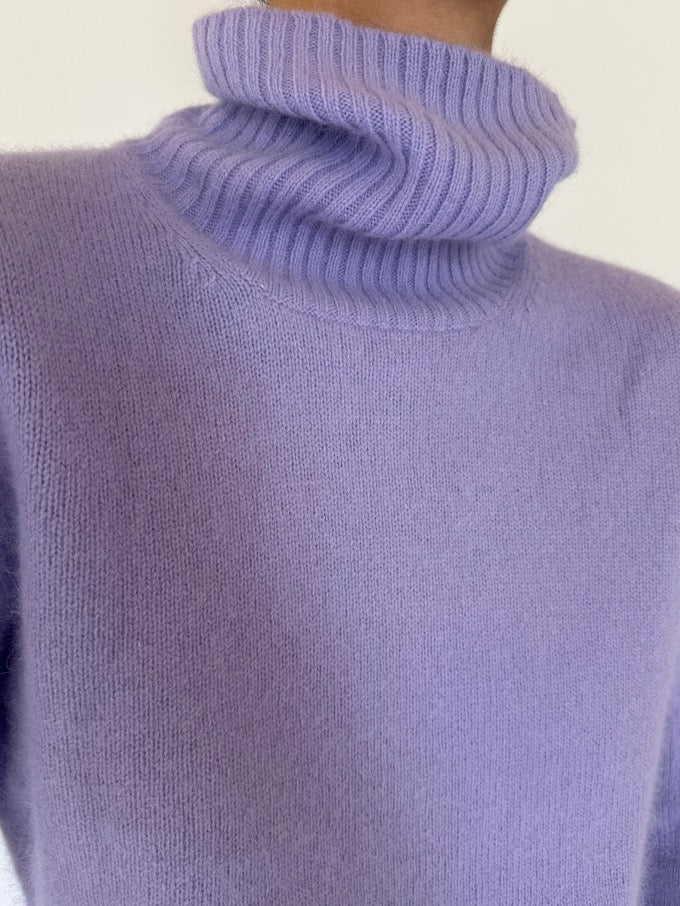 Vintage turtleneck in purple 5723