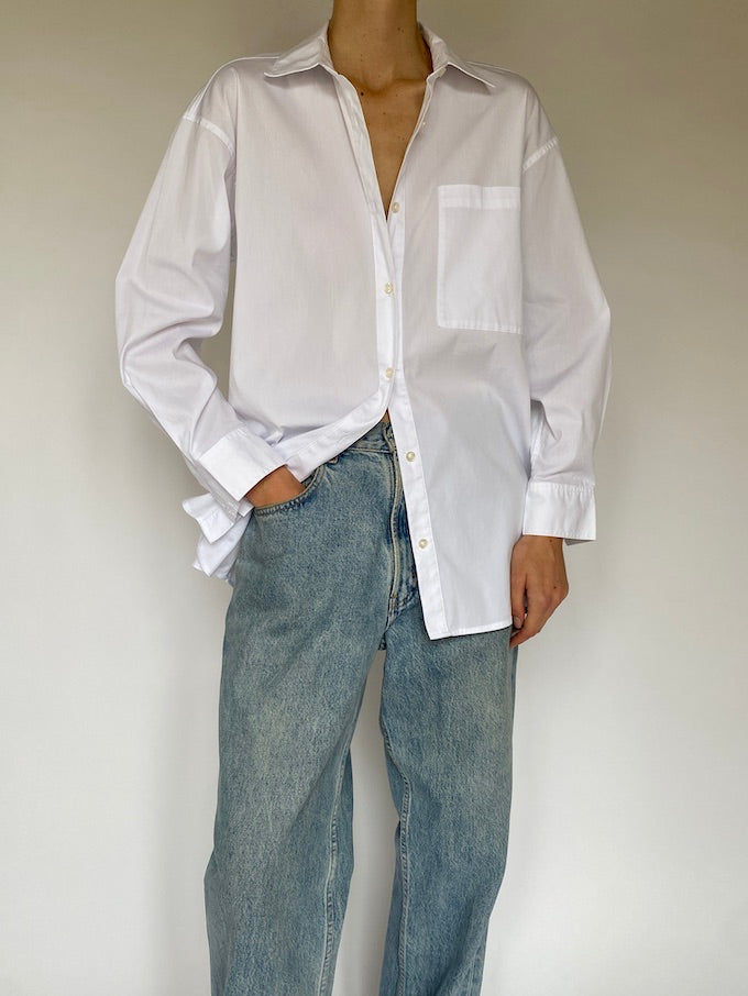 Vintage Calvin Klein shirt in white 5509