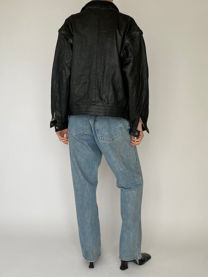 Vintage leather jacket in black 5350