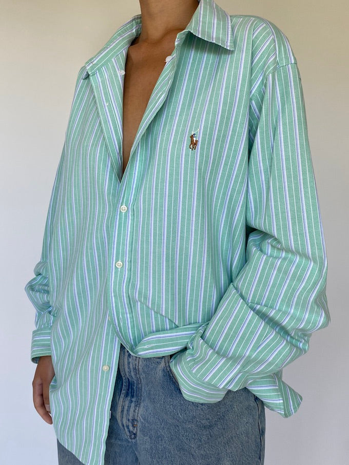 Vintage oversized pinstriped Ralph Lauren shirt 5656