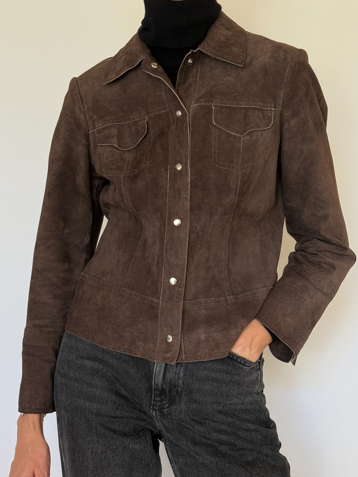 Vintage brown suede jacket front detail