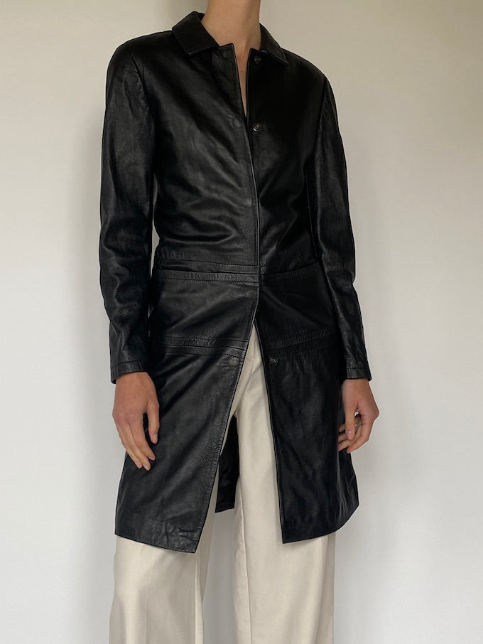 Vintage long leather jacket in black 5627