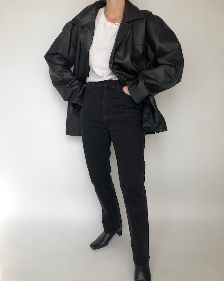 VINTAGE OVERSIZED BLACK LEATHER JACKET 196