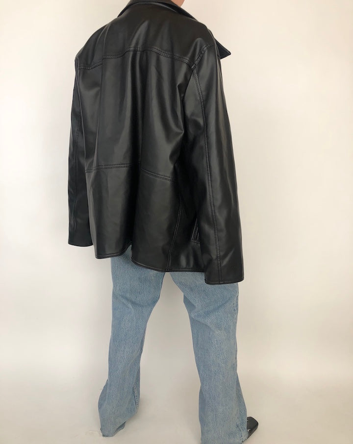 VINTAGE BLACK FAUX LEATHER JACKET 208