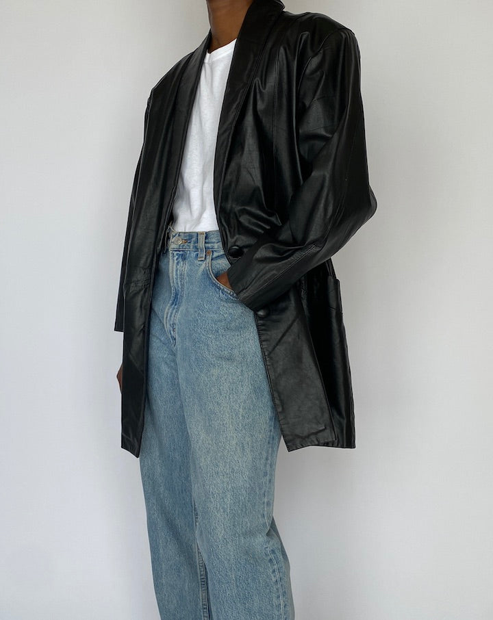 VINTAGE BLACK LEATHER JACKET 4043