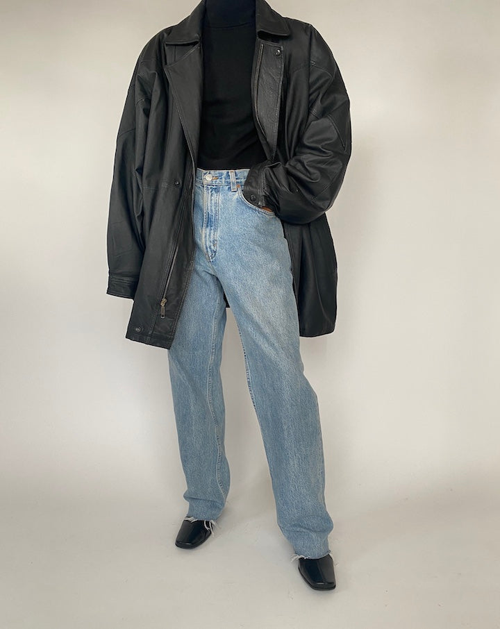 VINTAGE OVERSIZED BLACK LEATHER JACKET 4368