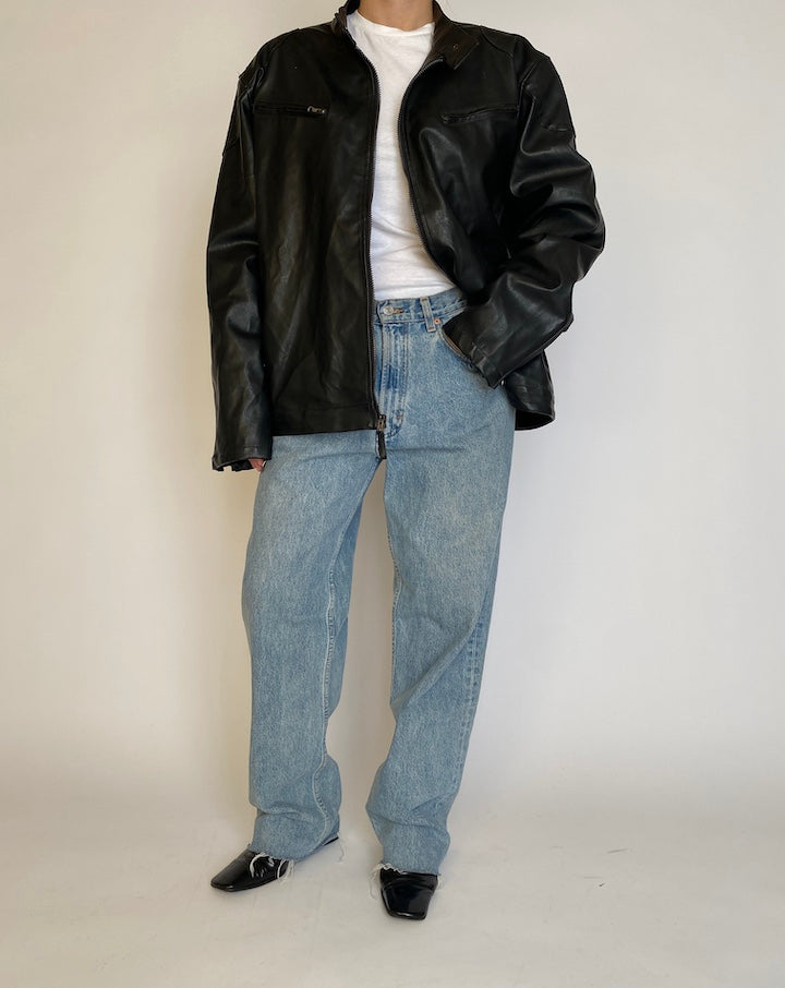 VINTAGE OVERSIZED BLACK FAUX LEATHER JACKET 4571
