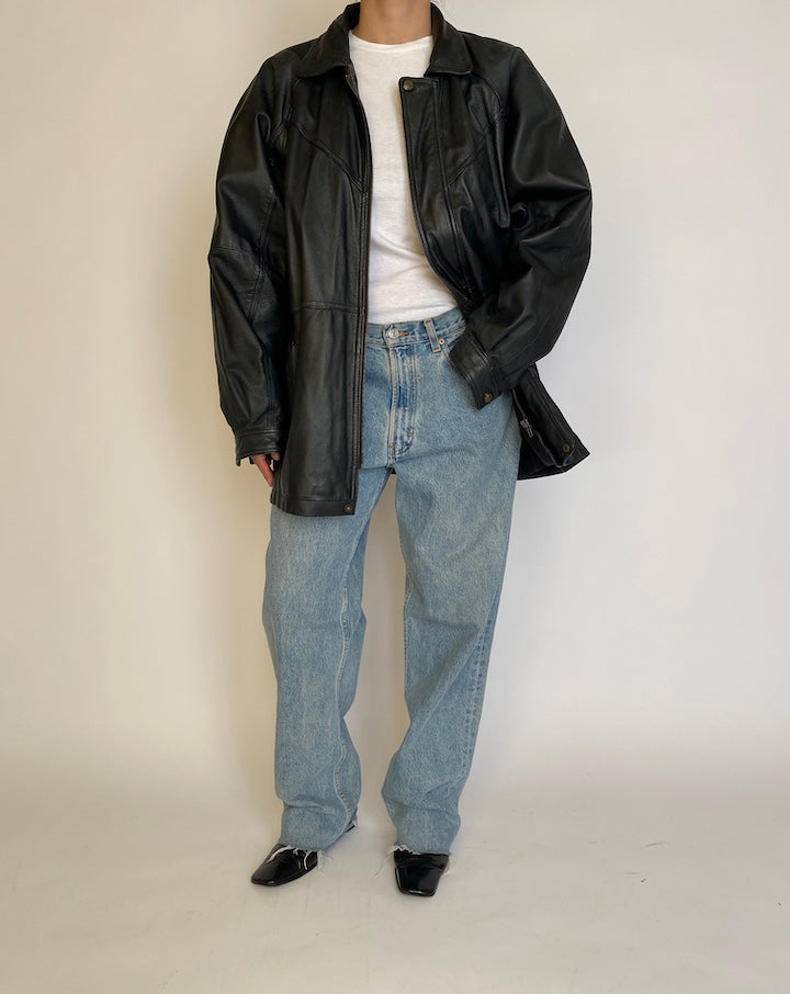 VINTAGE OVERSIZED BLACK LEATHER JACKET 4572