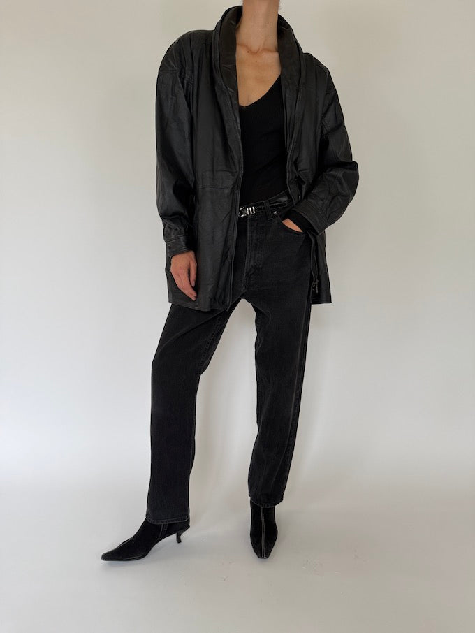 Vintage black leather jacket 4654