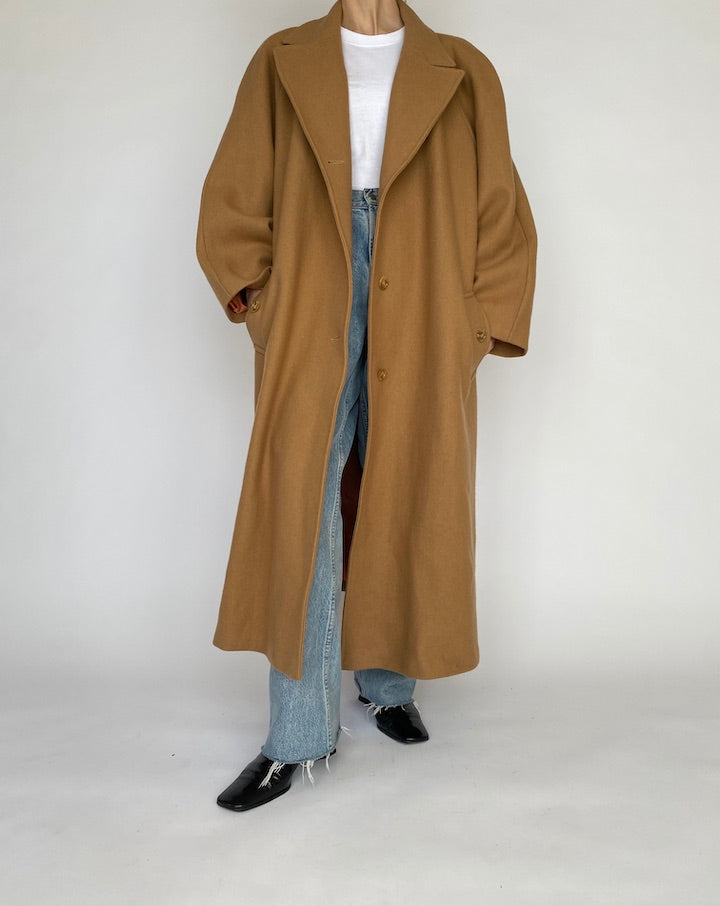 VINTAGE OVERSIZED CAMEL LONG COAT 4800