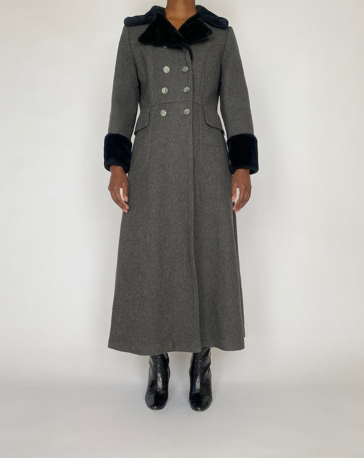 VINTAGE LONG GREY COAT 4900