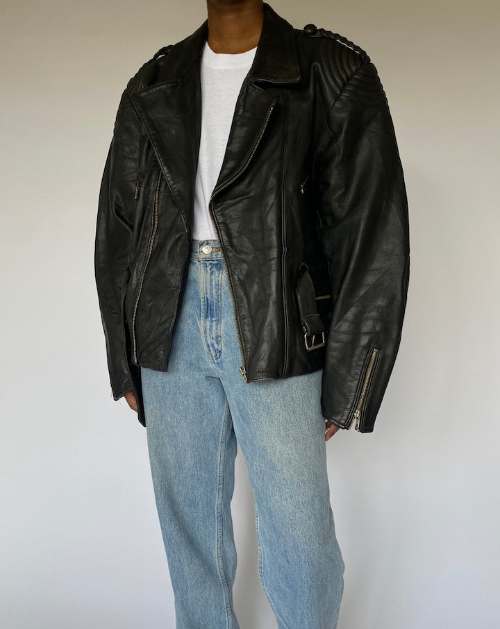 VINTAGE BLACK LEATHER JACKET 4941