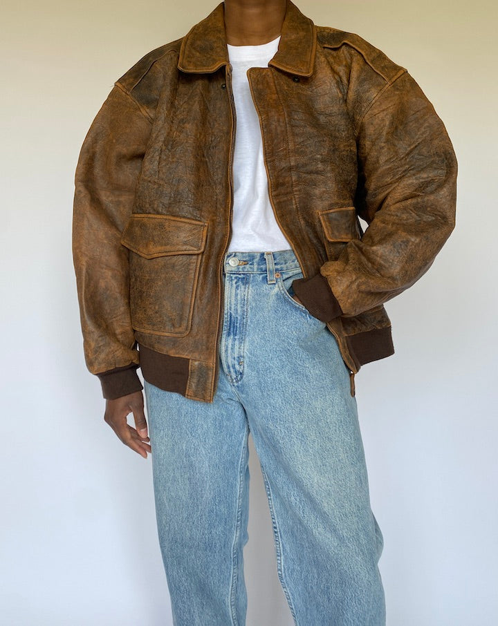 VINTAGE OVERSIZED BROWN LEATHER BOMBER JACKET 4946
