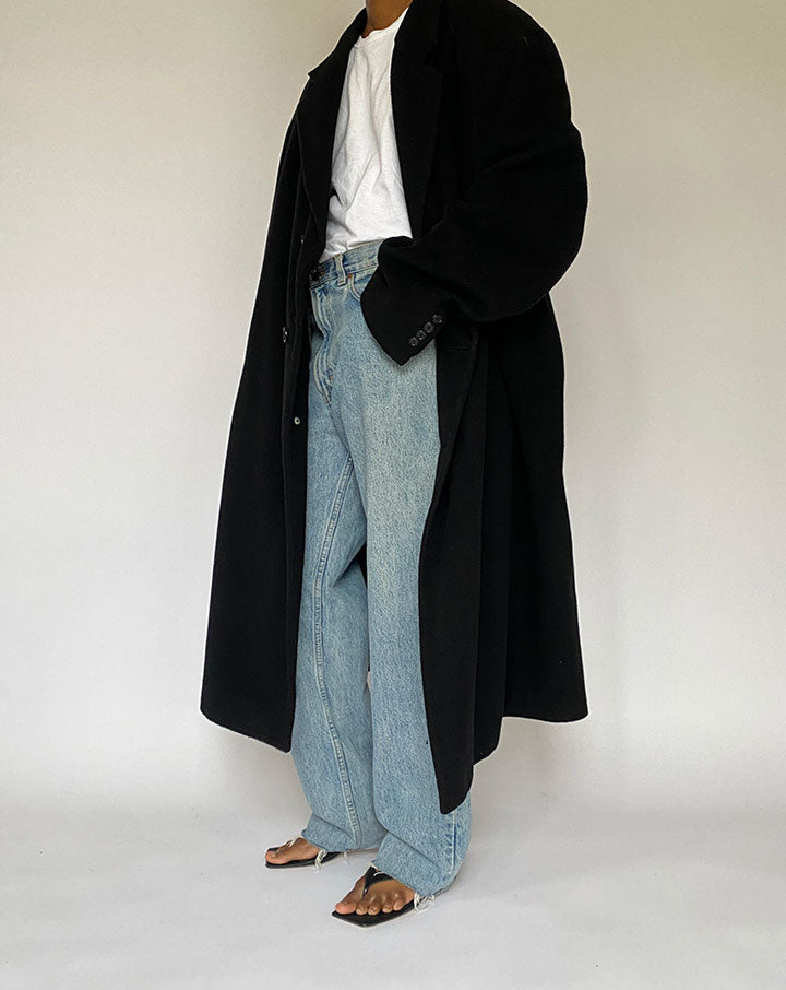 VINTAGE LONG OVERSIZED BLACK COAT 5026
