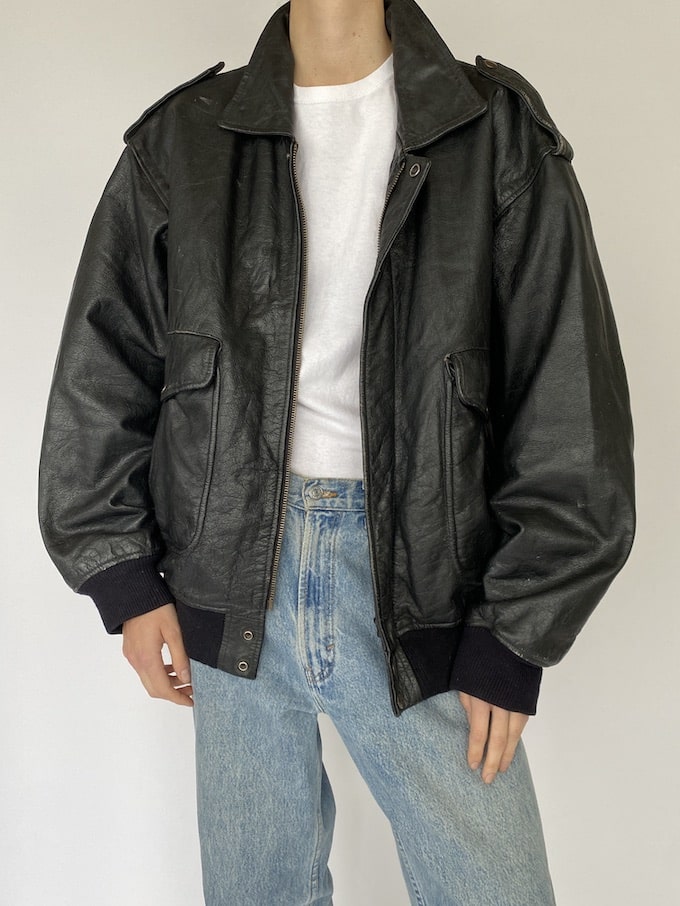 Vintage oversized leather jacket in black 5417